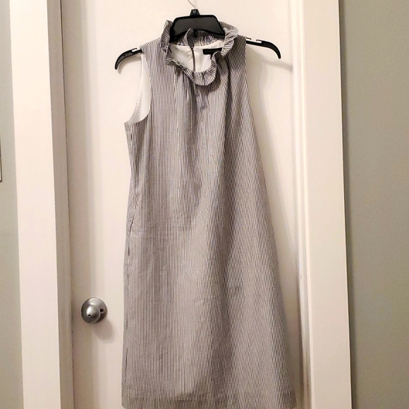 Dress - Picture 1 of 5